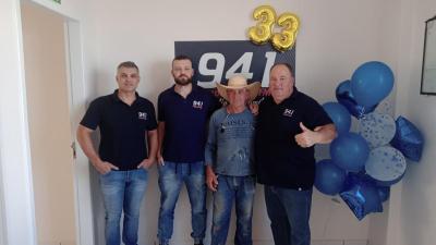 Campo Abeto FM está com programação especial dos 33 anos